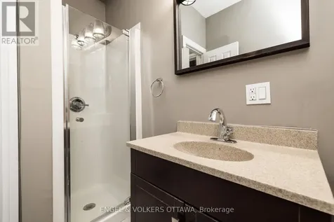 84 Second Avenue Ottawa ON K1S 2H5