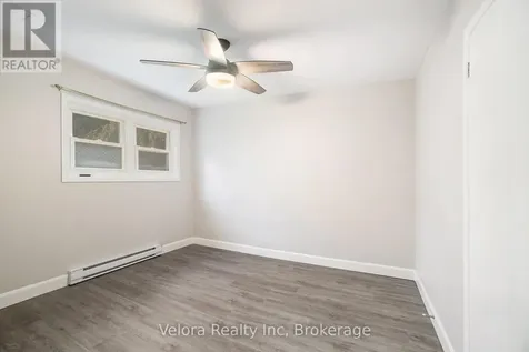 609 Malartic Avenue Ottawa ON K1K 0X2