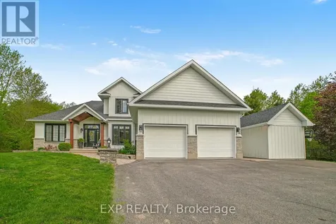 124 Wilbert Cox Drive Ottawa ON K0A 1L0