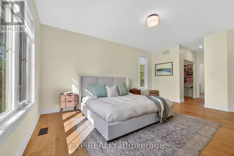 124 Wilbert Cox Drive Ottawa ON K0A 1L0