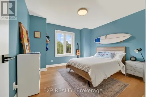 124 Wilbert Cox Drive Ottawa ON K0A 1L0