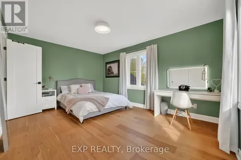 124 Wilbert Cox Drive Ottawa ON K0A 1L0