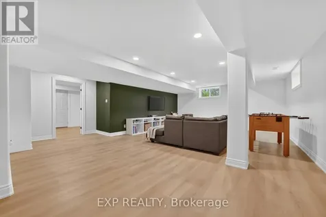 124 Wilbert Cox Drive Ottawa ON K0A 1L0