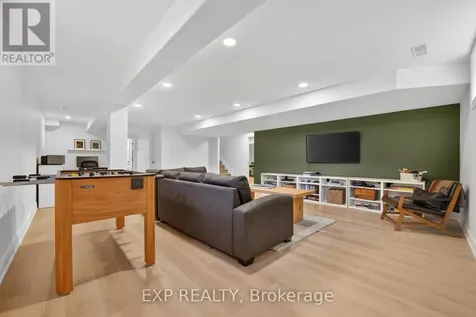 124 Wilbert Cox Drive Ottawa ON K0A 1L0