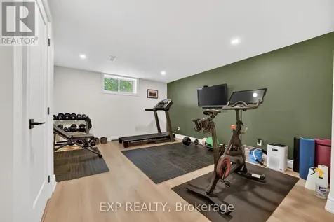 124 Wilbert Cox Drive Ottawa ON K0A 1L0