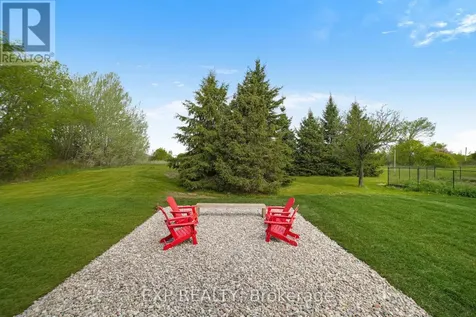 124 Wilbert Cox Drive Ottawa ON K0A 1L0