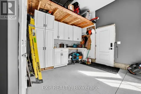 124 Wilbert Cox Drive Ottawa ON K0A 1L0