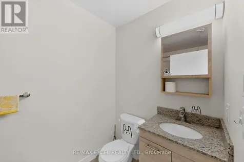251 Hemlock Street Waterloo ON N2L 3R4
