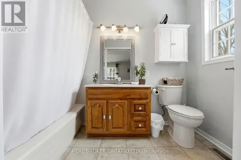 10475 Plank Road Bayham ON N0J 1H0