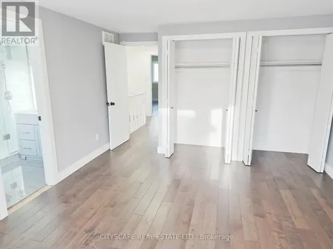11 Ashely Court Kitchener ON N2E 2Z6