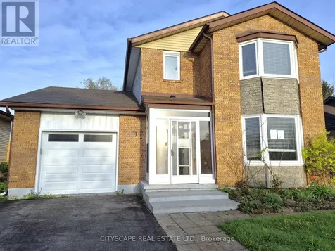 11 Ashely Court Kitchener ON N2E 2Z6