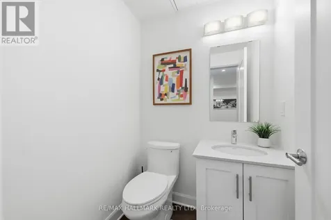 129B South Street Gananoque ON K7G 0B1