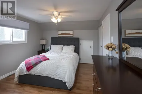 619 Cherrydale Place Thunder Bay ON P7E 3L8