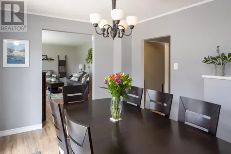 619 Cherrydale Place Thunder Bay ON P7E 3L8