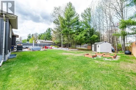 5 Nick Street Petawawa ON K8H 0B7