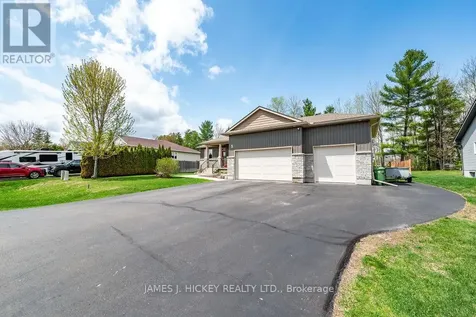 5 Nick Street Petawawa ON K8H 0B7