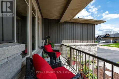 5 Nick Street Petawawa ON K8H 0B7