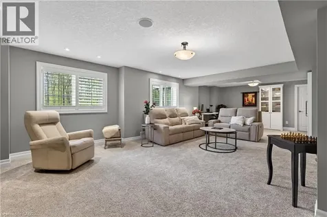 3 Sims Estate Place Kitchener ON N2A 0A5