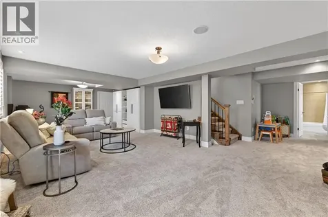 3 Sims Estate Place Kitchener ON N2A 0A5