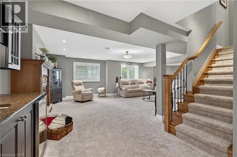 3 Sims Estate Place Kitchener ON N2A 0A5