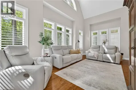 3 Sims Estate Place Kitchener ON N2A 0A5