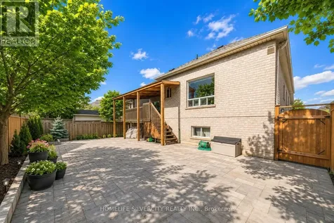 61 Pinebrook Circle Caledon ON L7C 1C3