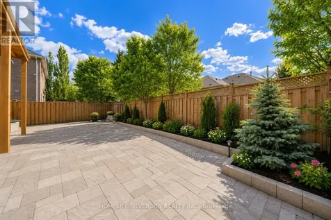 61 Pinebrook Circle Caledon ON L7C 1C3