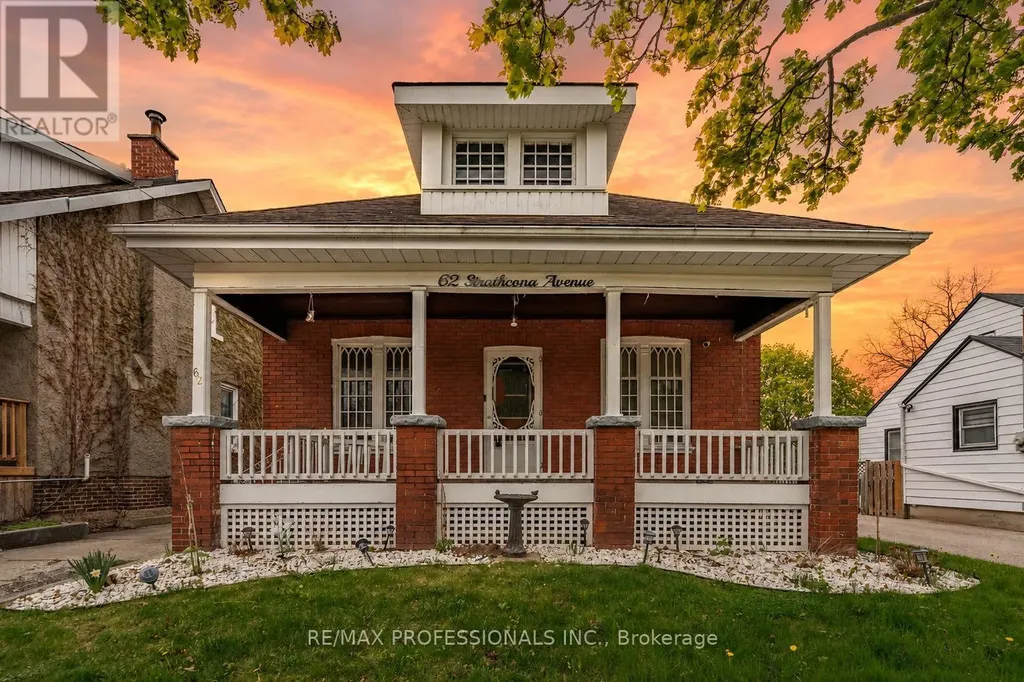 62 Strathcona Avenue Brantford ON N3S 1T8