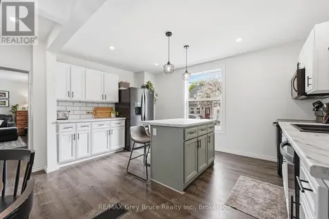 230 2nd Avenue Southeast Arran-elderslie ON N0G 1L0