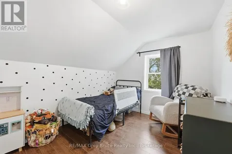 230 2nd Avenue Southeast Arran-elderslie ON N0G 1L0