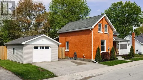 230 2nd Avenue Southeast Arran-elderslie ON N0G 1L0