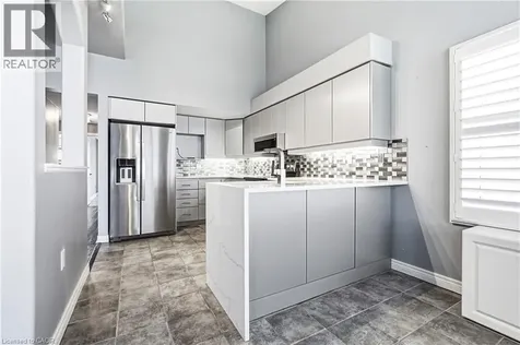 515 North Service Road Stoney Creek ON L8E 5X6