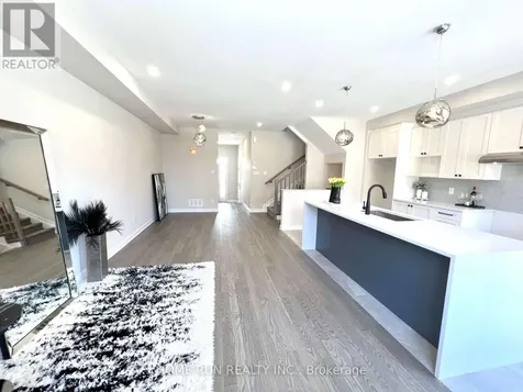 511 Moyard Drive Ottawa ON K2J 7B9