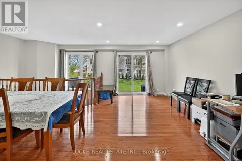 1824 Summerfields Crescent Ottawa ON K1C 7B8