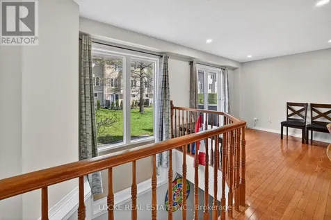 1824 Summerfields Crescent Ottawa ON K1C 7B8