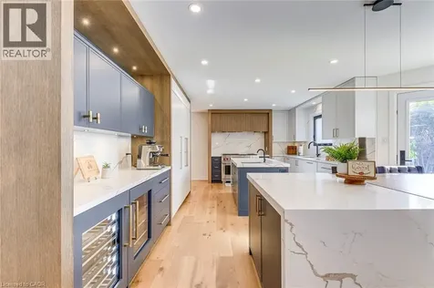 54 Deerview Avenue Ancaster ON L9G 4R8