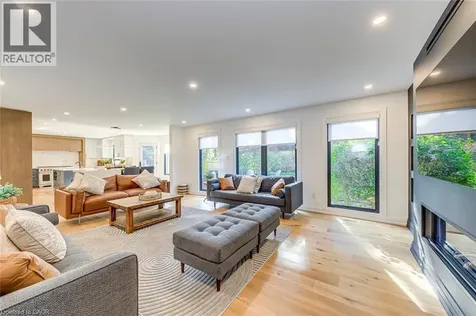 54 Deerview Avenue Ancaster ON L9G 4R8