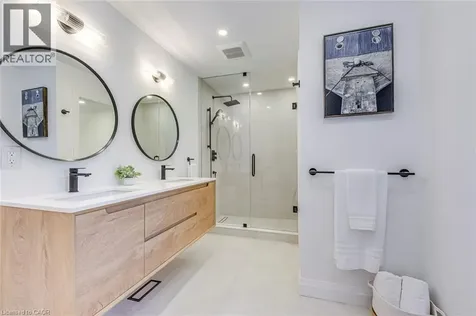 54 Deerview Avenue Ancaster ON L9G 4R8
