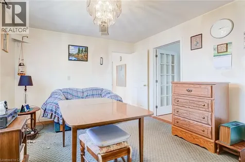 186 Adeline Avenue Hamilton ON L8H 5T8