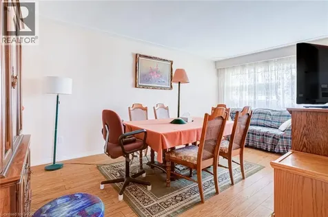 186 Adeline Avenue Hamilton ON L8H 5T8