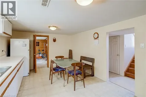 186 Adeline Avenue Hamilton ON L8H 5T8