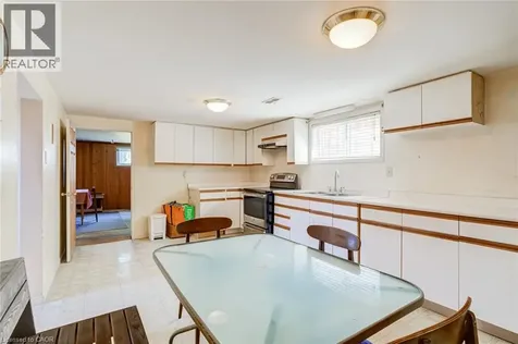 186 Adeline Avenue Hamilton ON L8H 5T8