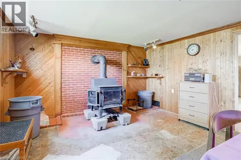 186 Adeline Avenue Hamilton ON L8H 5T8