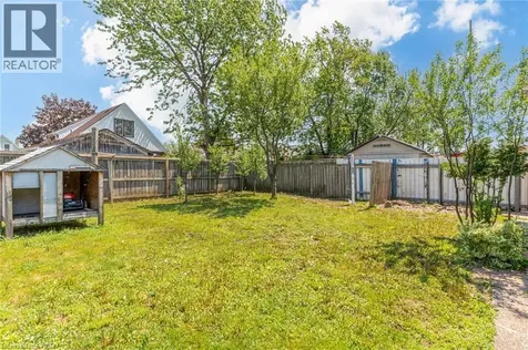 186 Adeline Avenue Hamilton ON L8H 5T8