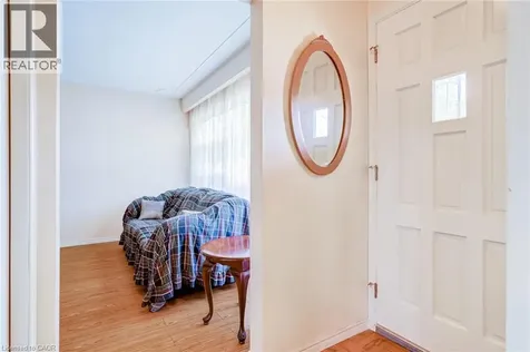 186 Adeline Avenue Hamilton ON L8H 5T8