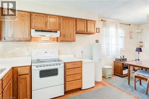 186 Adeline Avenue Hamilton ON L8H 5T8