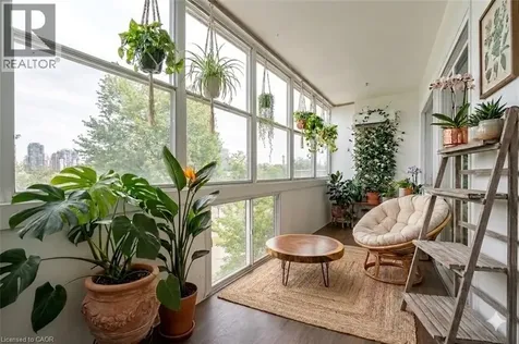 45 Westmount Road North Waterloo ON N2L 2R3