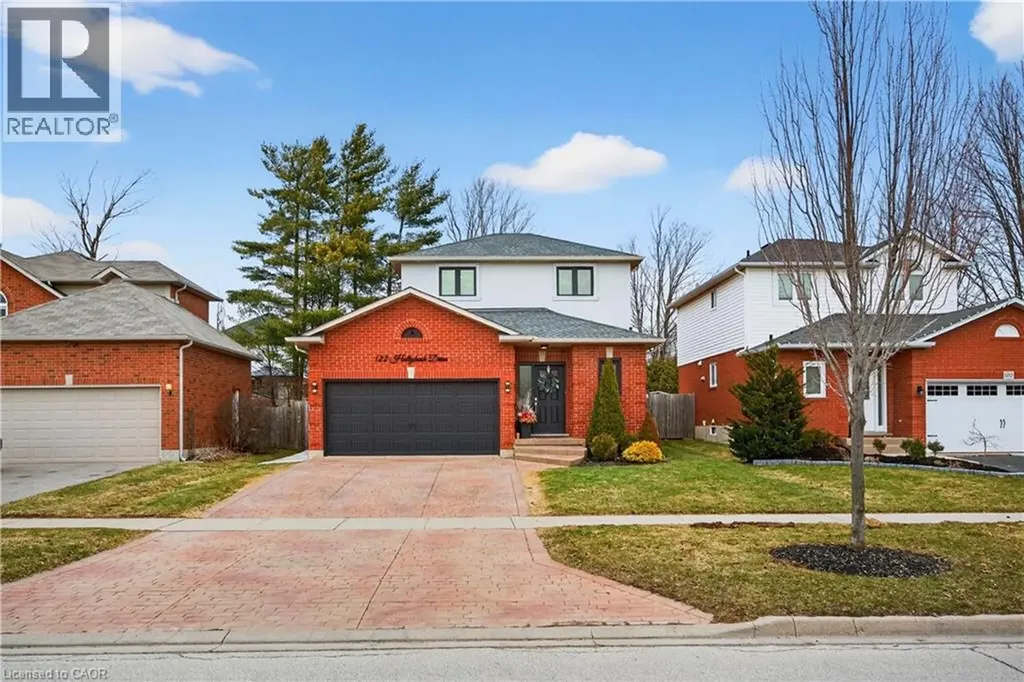122 Hollybush Drive Hamilton ON L8B 0P1