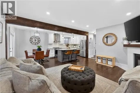 122 Hollybush Drive Hamilton ON L8B 0P1