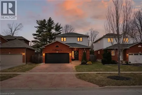 122 Hollybush Drive Hamilton ON L8B 0P1